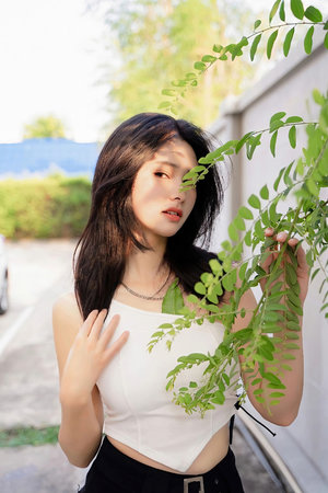 被窝里影院女人大奶奶头
